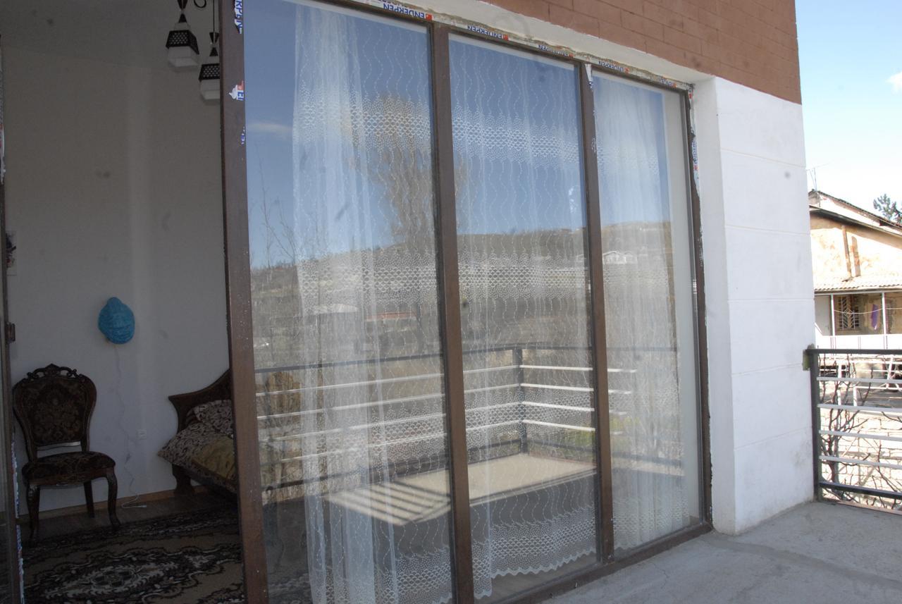 Agora Apartamento Tbilisi Exterior foto