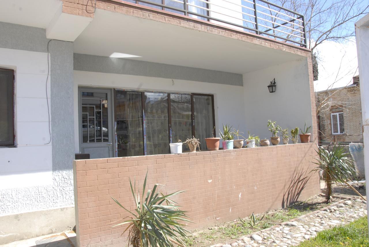 Agora Apartamento Tbilisi Exterior foto