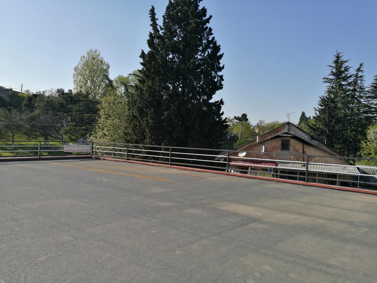 Agora Apartamento Tbilisi Exterior foto