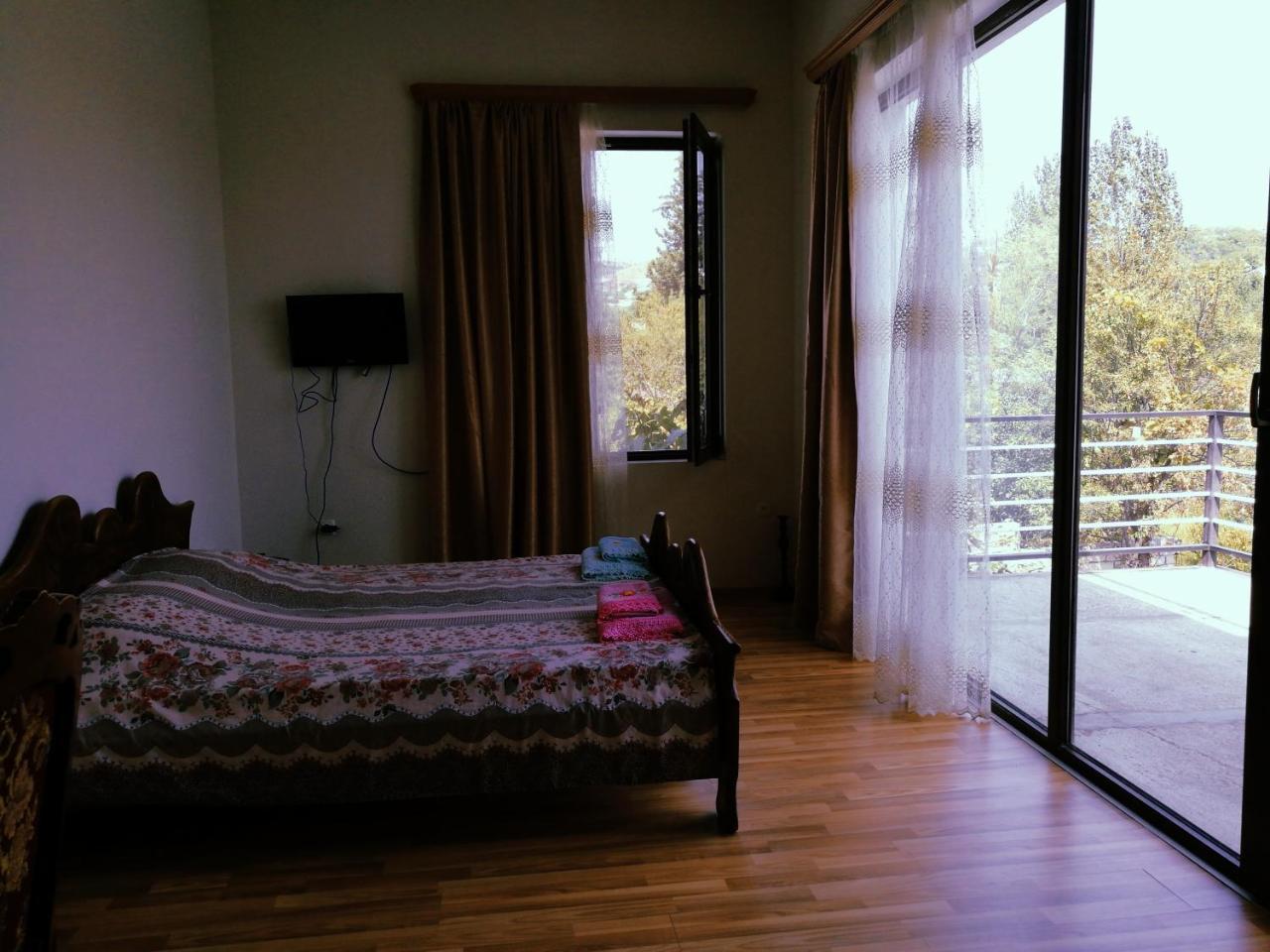 Agora Apartamento Tbilisi Exterior foto