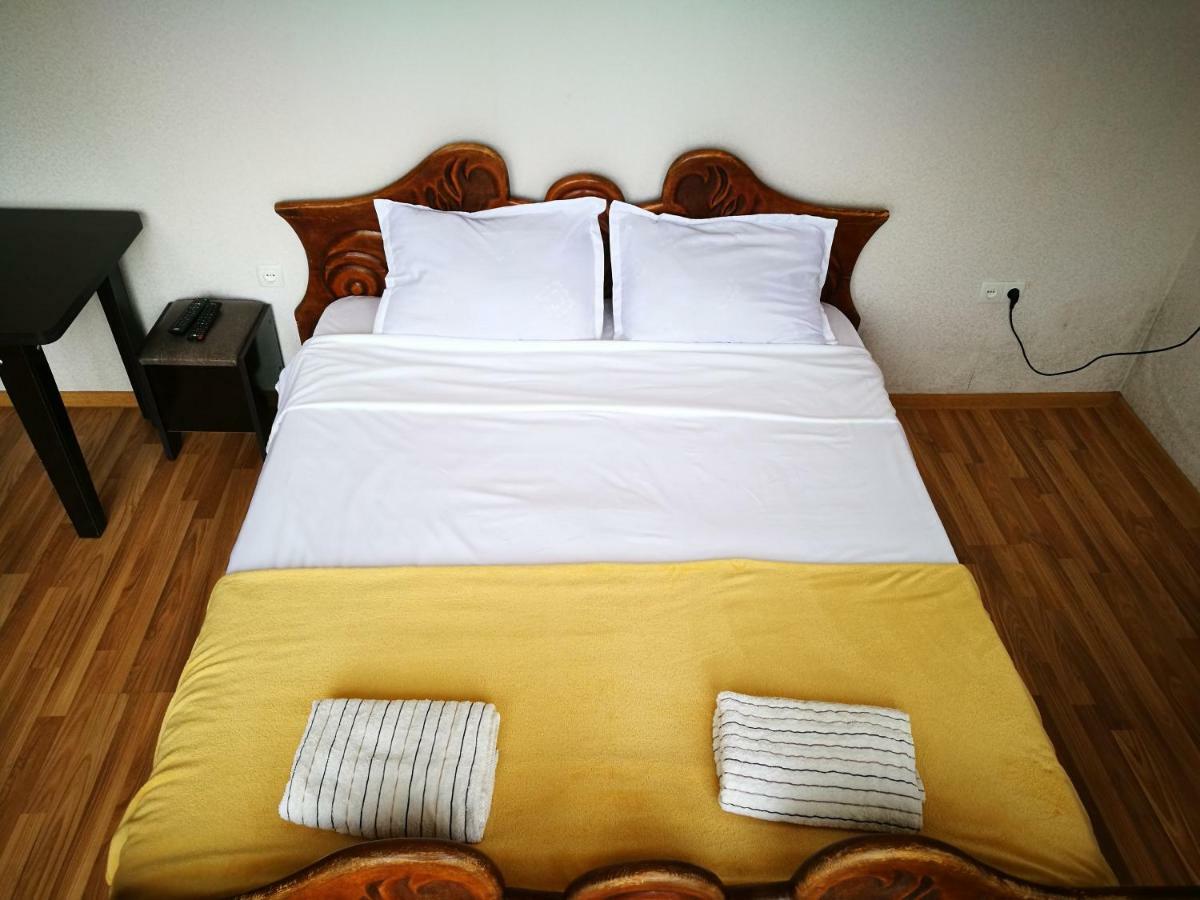 Agora Apartamento Tbilisi Exterior foto
