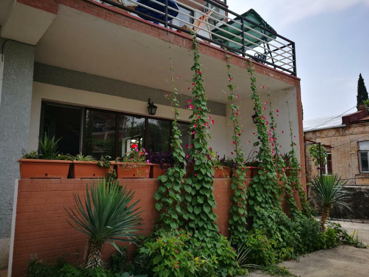 Agora Apartamento Tbilisi Exterior foto